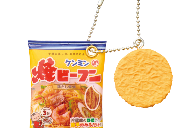 「ケンミン焼ビーフン」カプセルトイに、1回300円で全5種